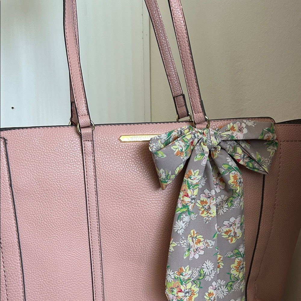 Steve Madden Pink Tote with Floral Scarf - Picture 2 of 6